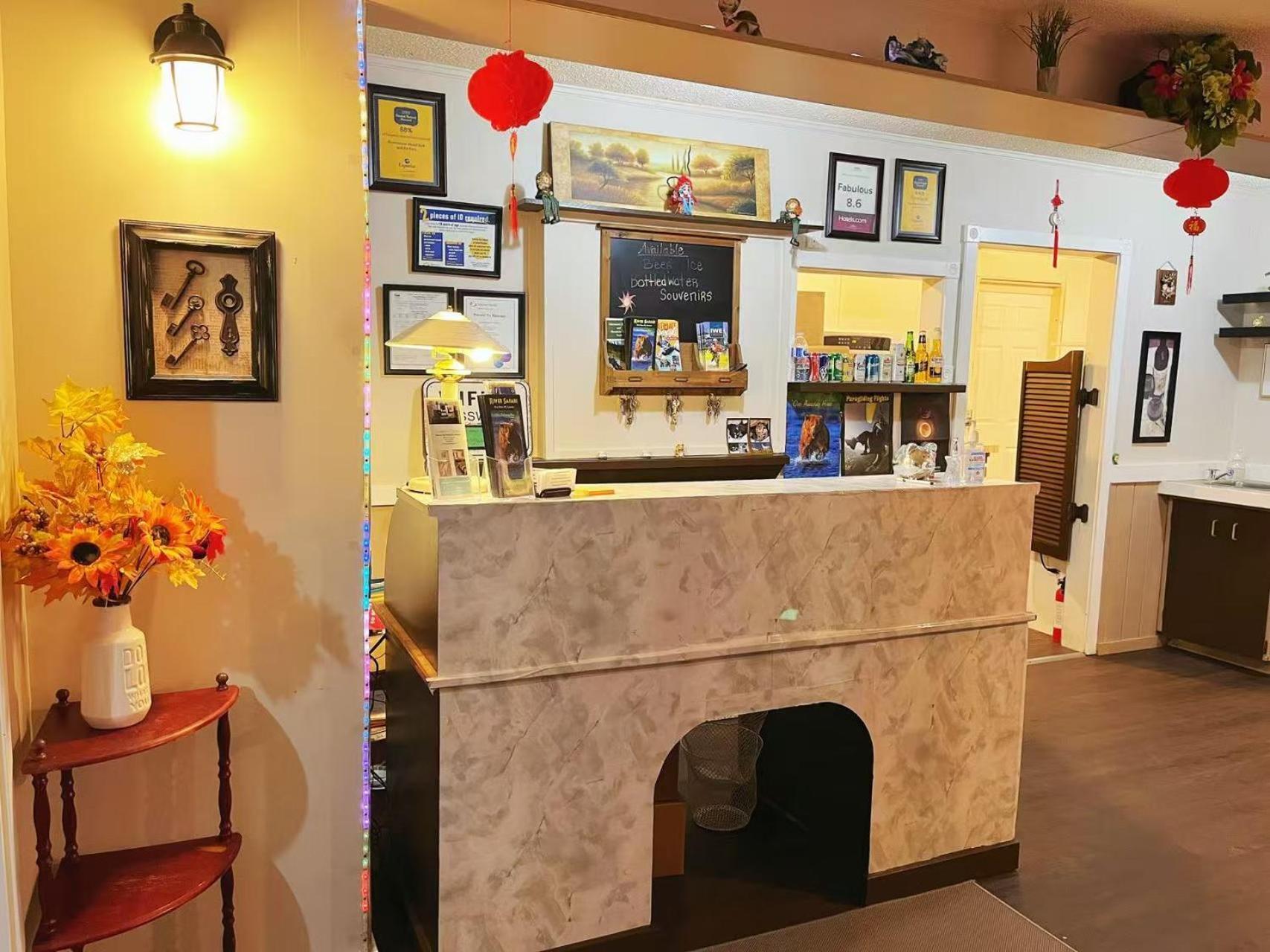 Rivermount Motel Little Fort Εξωτερικό φωτογραφία