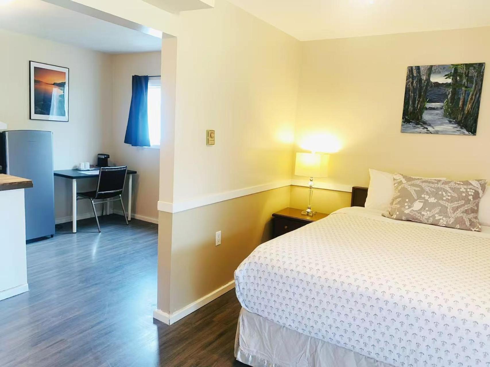 Rivermount Motel Little Fort Εξωτερικό φωτογραφία