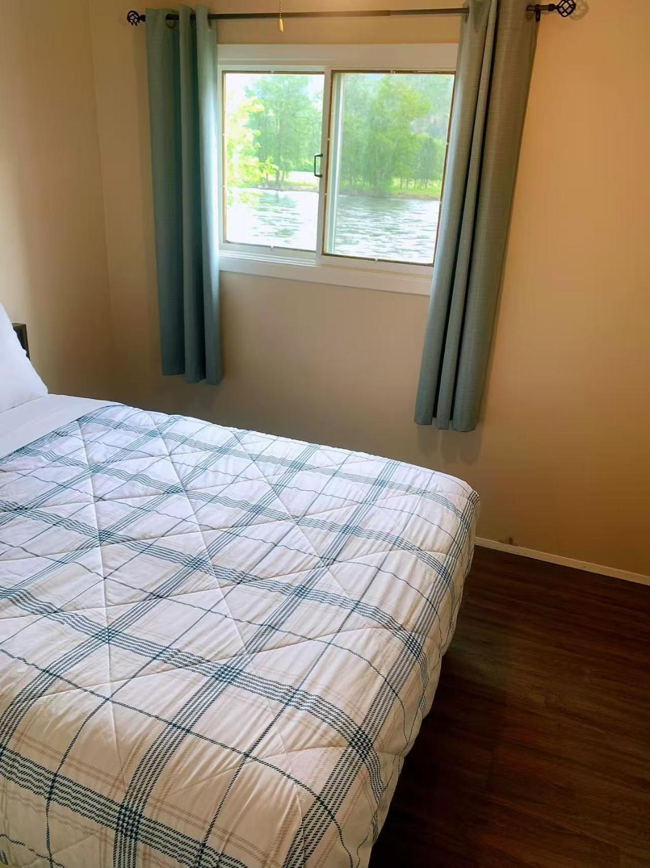 Rivermount Motel Little Fort Εξωτερικό φωτογραφία