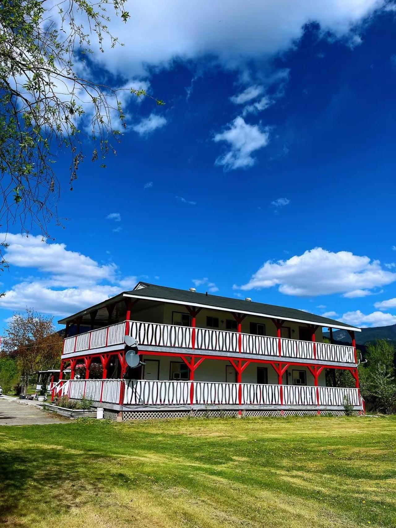 Rivermount Motel Little Fort Εξωτερικό φωτογραφία
